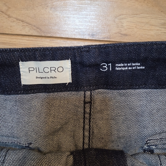 PILCRO Dark Denim High Rise Raw Hem Jeans Size 31 - Picture 4 of 7